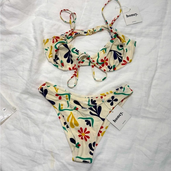 Floral Bikini Set - Picture 1 of 3